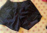 Lululemon Hotty Hot Shorts 4”