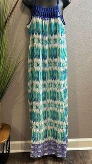 Andree printed maxi dress size large