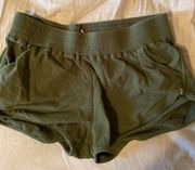 movement shorts Army Green