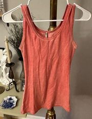 Womens sleeveless tee by Buckle size small