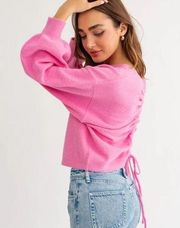 Le Lis Comfortable Fuzzy Sweater with Back Ruching Pink Women’s Medium