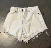 Pitched Waist Shorts