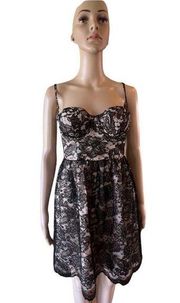 Moda International prom/homecoming mini dress vintage lace upper size 8