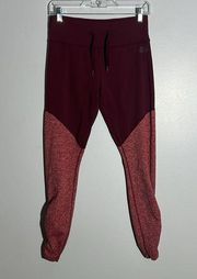 The North Face Maroon Colorblock Scrunched Side Leggings