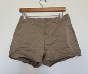 Khaki shorts