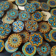 20pcs wooden sewing buttons blue flower painted 2 hole bohemian round buttons