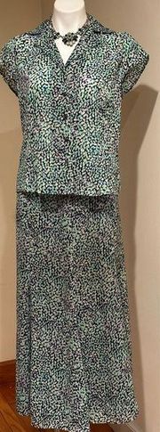 Studio  Purple Green Blue Black Sheer Skirt Set SZ 8 Light Material