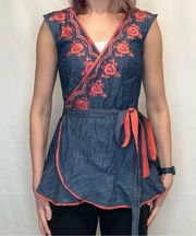 Wayward Fancies Eshakti Women's Floral Embroidery Chambray Wrap Top M Med Medium