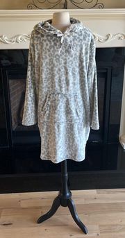 Wildfox Plush Snow Leopard Lounge Hoodie Snuggly Womens Small Medium Pullover