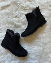 Faux Suede Pull-on Booties