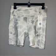 NWT  Underwood bike shorts - M