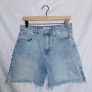 Forever 21 Light Wash Denim High Rise Frayed Hem Dad Shorts size 27