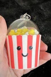 Bath & Body Works Popcorn Pocket* Bac Holder Clip