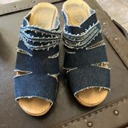 Skola denim frayed edge clogs SZ 40