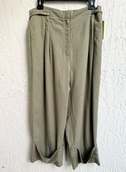 BCBG max azria army green cropped hem pants medium