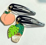 peach & plant dangle hair clips set of 2!🍑