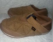 TEVA Women U Re Ember Moc Fleece Shoe size 11