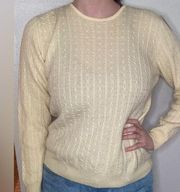 Merino Wool Yellow Crewneck Cable Knit Sweater Size Medium