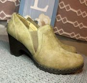 Tan Croft & Barrow Ortholite Mules Women’s Shoes