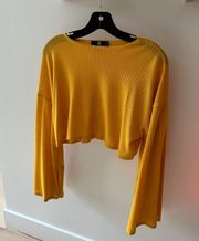 Cropped sweater 