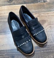 Bernardo‎ Olley shoes fringe black pebbled leather size 8 loafer