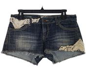 Hot Kiss Cici Short Blue Denim Women’s Shorts with White Embroidered - Size 7