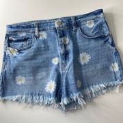 Material Girl cutoff Daisy Jean Shorts. Size 11. Button fly.  Cute cute cute.