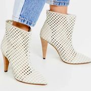 NIB IRO Hirson Laser Cut Suede Booties in Ecru. 41