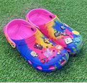 Crocs Rainbow Tie Dye Women's Clogs Size 10 Women Men  8 Pink Blue Yellow Green