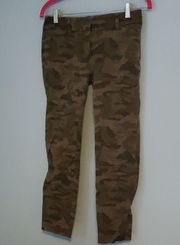 New York & Co Camouflage Stretch Capri Jean's Sz 2