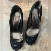 the touch of nina | size 8 | heels with gemstones