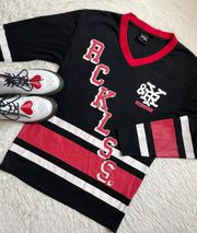 red and black hockey jersey