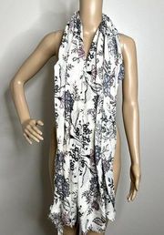 White Floral Patterned Scarf