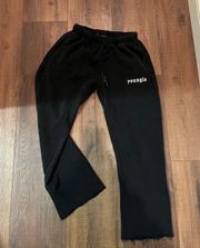 Youngla Black Sweatpants