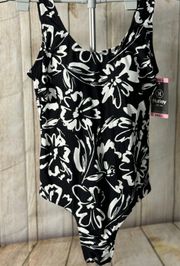 NWT  SWIMSUIT, Black & white Floral, Small, SPF 50