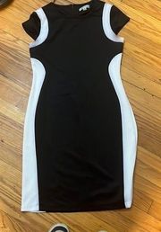 White and black dress perfect condition women’s size 8