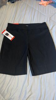 Woman’s Bermuda Shorts