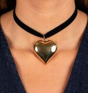 NWT Y2k Large Puffy Chunky Gold Heart Necklace Black cord Choker