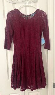 Burgundy Lace Formal Dress Macy’s Size Medium