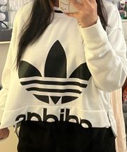 Adidas Cropped Sweatshirt