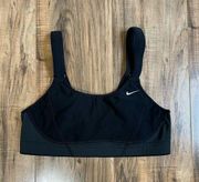 Nike sports bra L