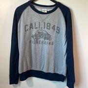 WHO.A.U California collegiate style sweatshirt in size large. Grey/navy