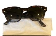 Gucci // Tortoise Shell Sunglasses // Style GG 1079/S