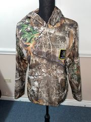 NWT  Camouflage Women’s Tech Hoodie with Face Gaiter Size Medium