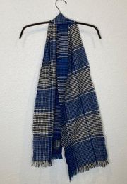 Courtelle Vintage Houndstooth Scarf Fringe Edges EUC France Arylic Blue Black