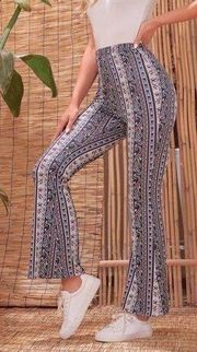 New look Blue Multi Color Bell Bottoms pants women’s size medium boho paisley