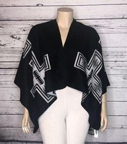 Old Navy NWT O/S One Size Black Gray Aztec Print Reversible Sweater Poncho Shawl