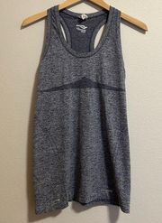 Saucony tank top