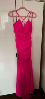 -29020 Plunging V-neck Rancher Sheath Prom Dress