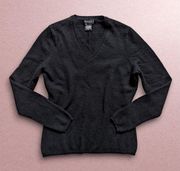 Lord & Taylor 100% cashmere V neck sweater